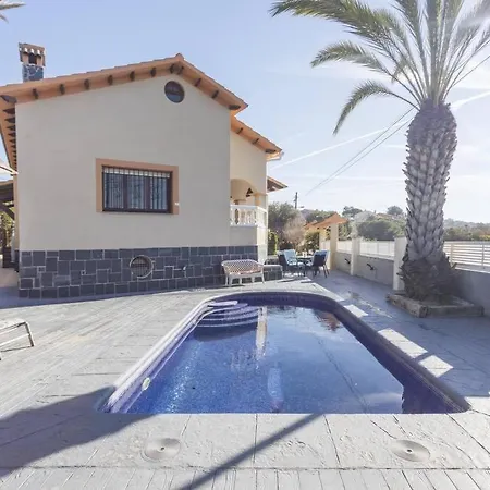 펜션 La Del Vendrell *