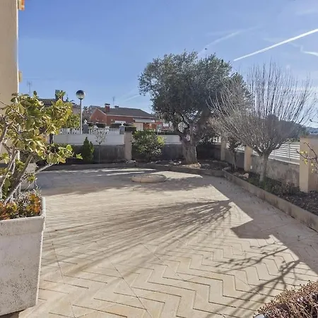 펜션 La Del Vendrell 엘벤드렐